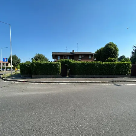 Il Glicine Bianco Bed & Breakfast Azzano San Paolo