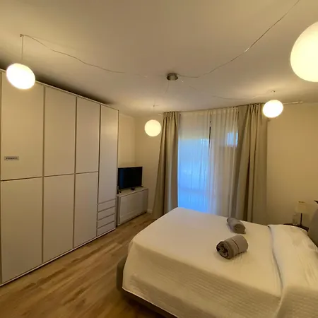 Il Glicine Bianco Azzano San Paolo